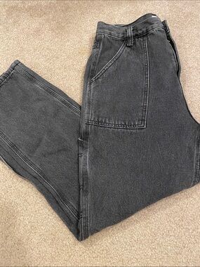 GUC Simply Society women’s cargo style straight leg distressed jeans, size 29